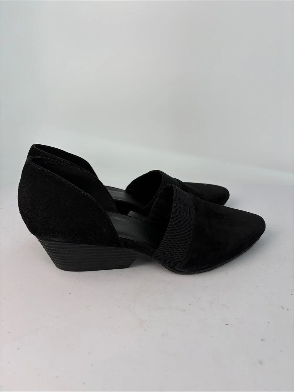 🌪️ Eileen Fisher Hilly suede  Black Pointed D'Orsay Low Heel Flats